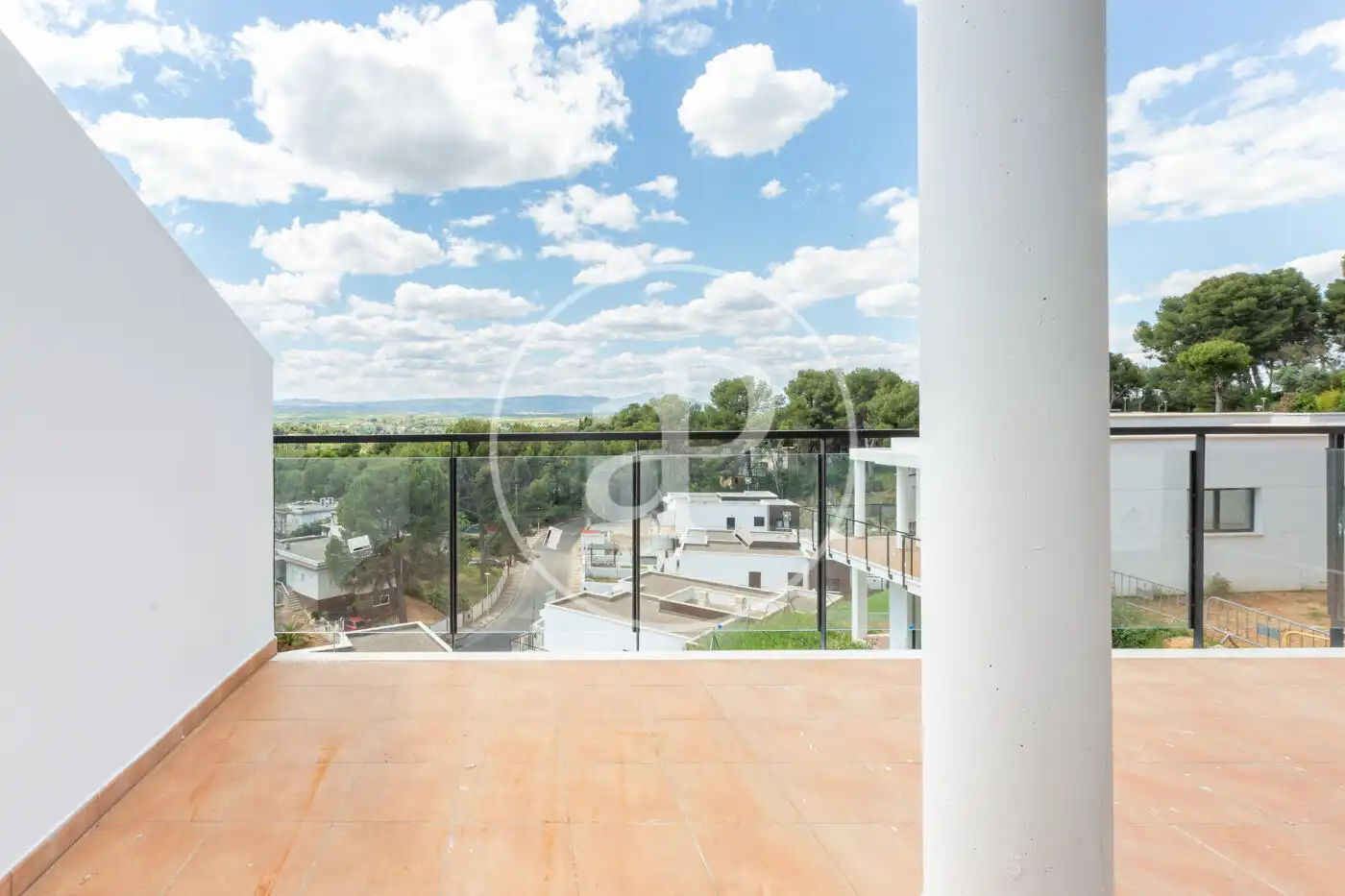 Terrassa de Casa adosada en venda en Chiva amb Aire condicionat, Calefacció i Jardí privat