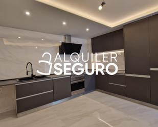 Kitchen of Flat to rent in  Madrid Capital  with Air Conditioner, Heating and Terrace