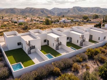 Casa pareada con piscina en venta en Mazarrón Casco Urbano