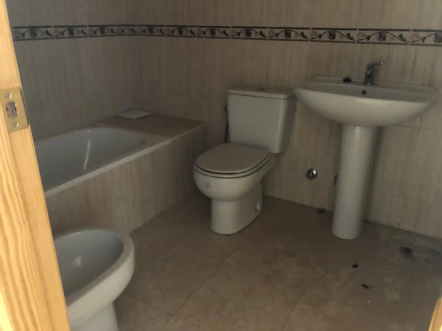 Baño de Casa adosada en venta en Nevada con Terraza y Trastero