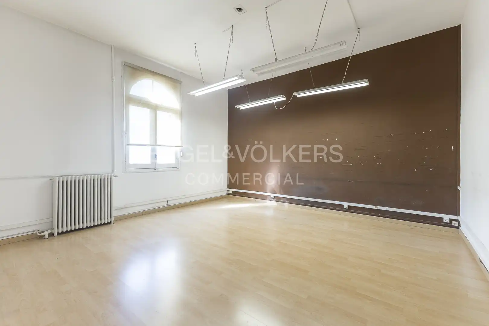 Office for rent in Barcelona  with Air Conditioner and Heating