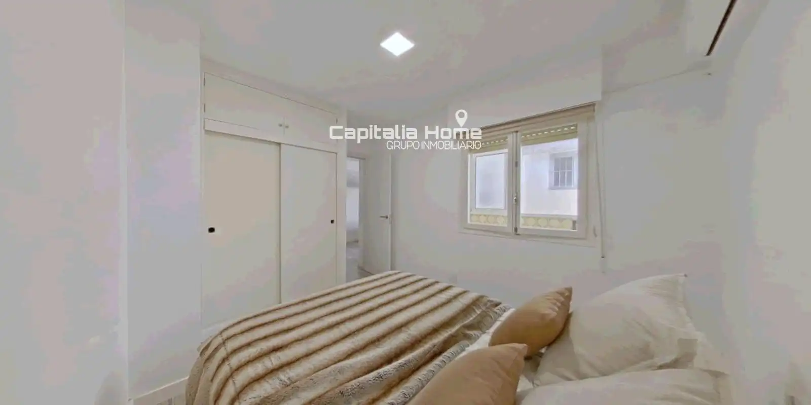 Habitación de Ático en venta en Alicante / Alacant con Aire acondicionado, Calefacción y Terraza