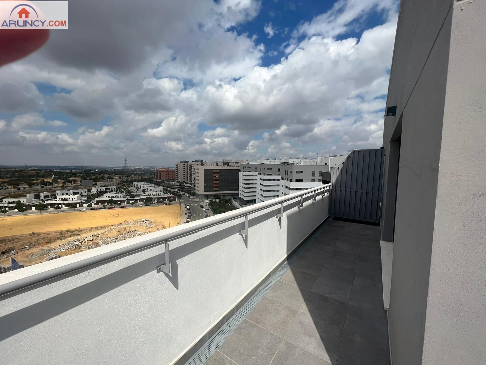 Terrace of Attic to rent in Dos Hermanas  with Air Conditioner, Heating and Parquet flooring