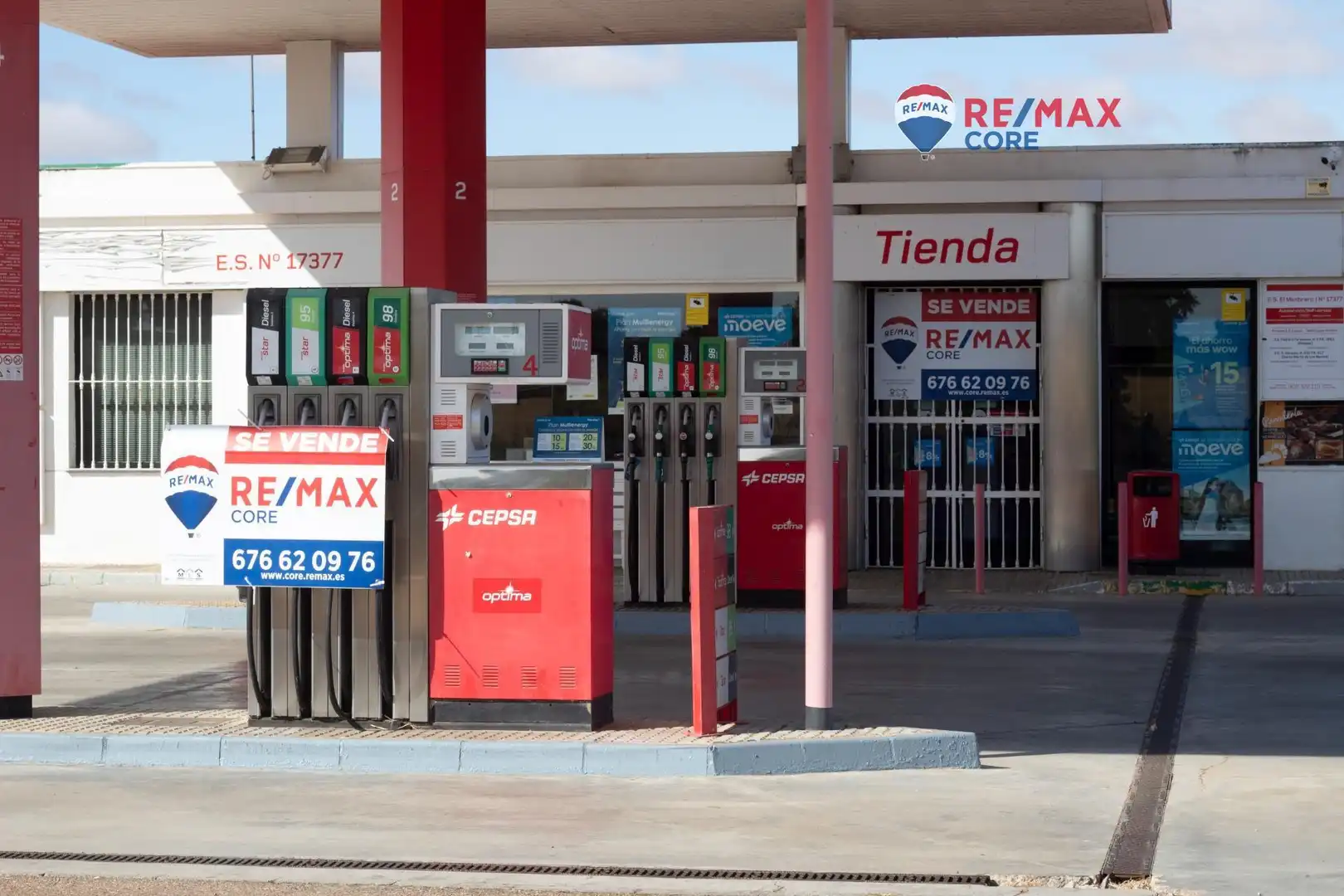 Local en venda en Badajoz amb Aire condicionat