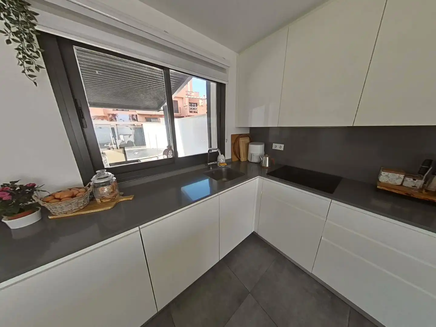 Cocina de Casa adosada en venta en Alhaurín de la Torre con Aire acondicionado, Jardín privado y Terraza