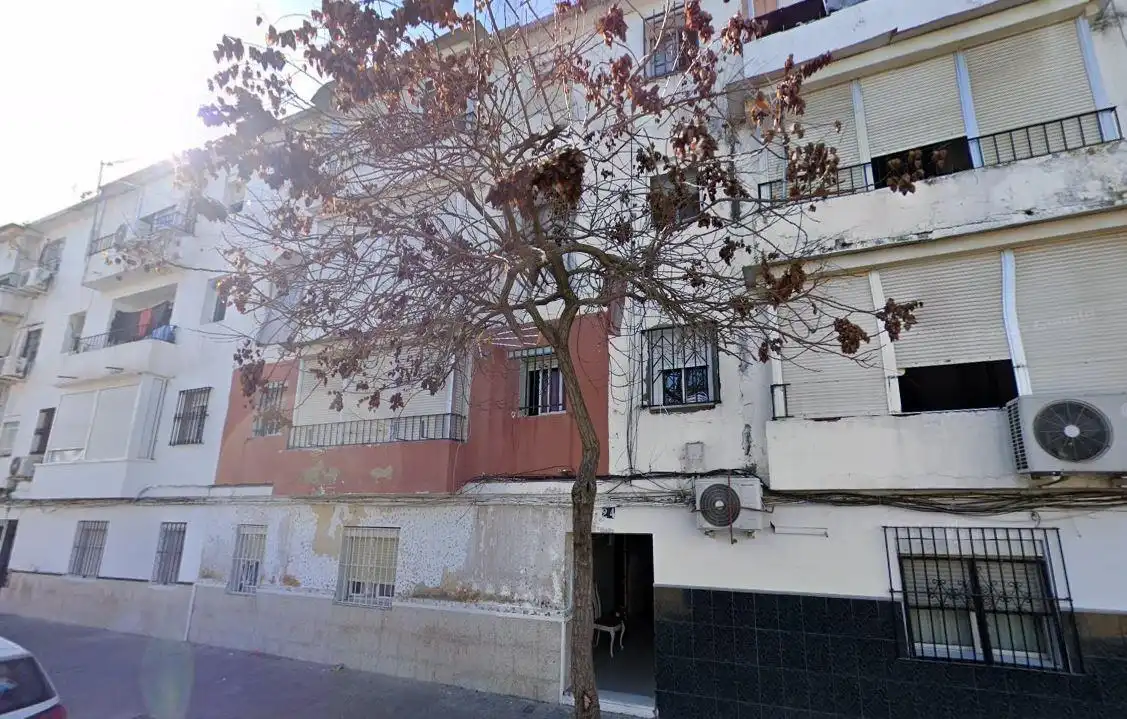 Vista exterior de Pis en venda en Sevilla