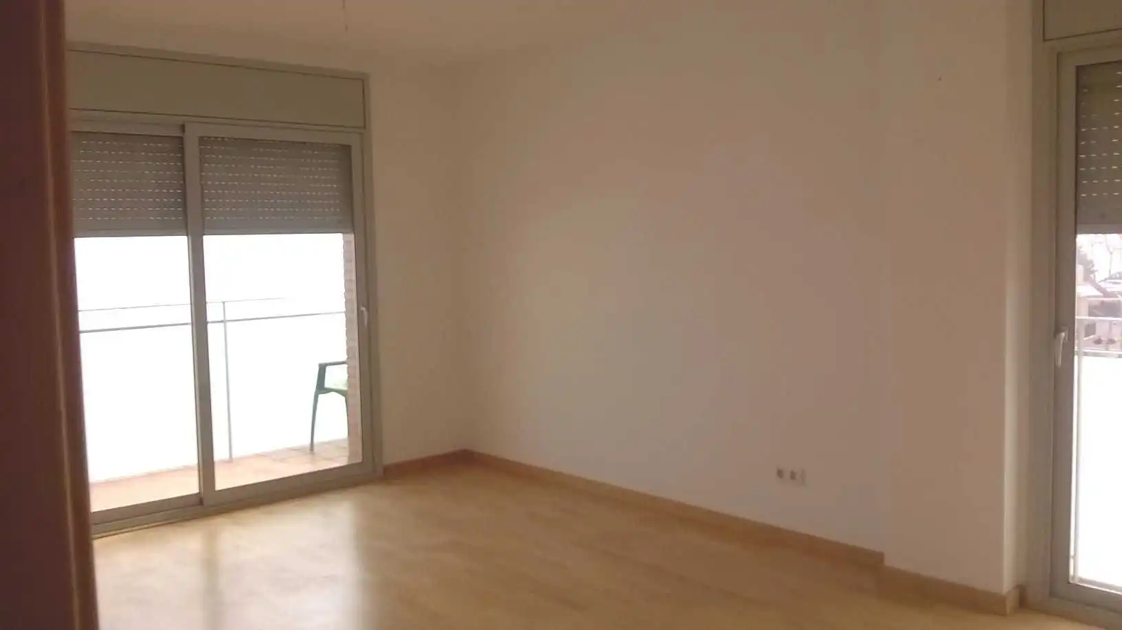 Wohnzimmer von Wohnung zum Verkauf in Montgat mit Klimaanlage und Heizung