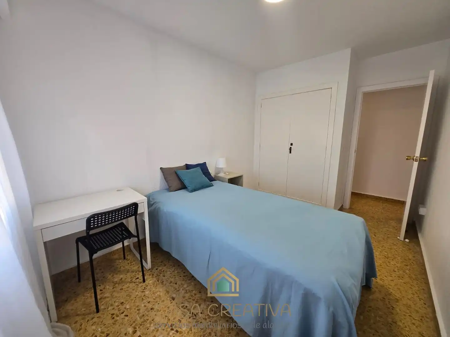 Habitación de Piso de alquiler en Valencia con Terraza, Amueblado y Balcón