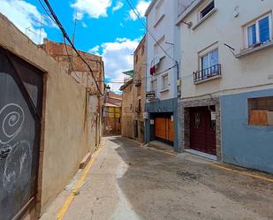 Vista exterior de Casa adosada en venda en Arnedo amb Calefacció, Traster i Balcó