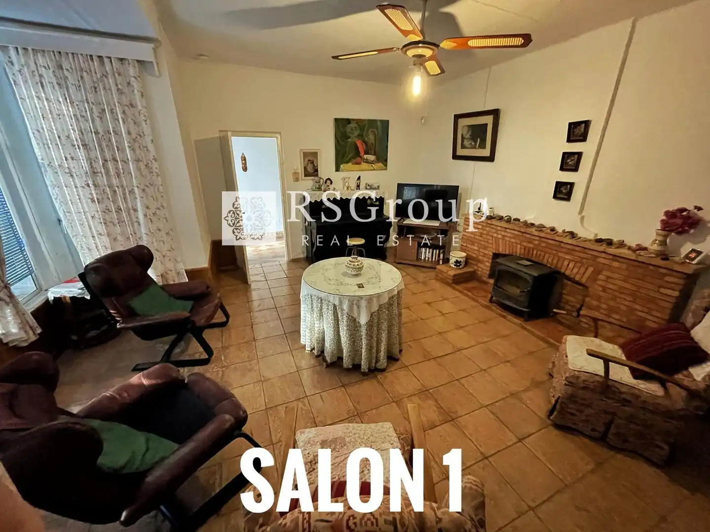 Sala d'estar de Casa o xalet en venda en Población de Arroyo