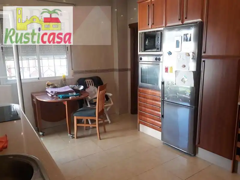 Maison avec piscine à vendre à Frescura