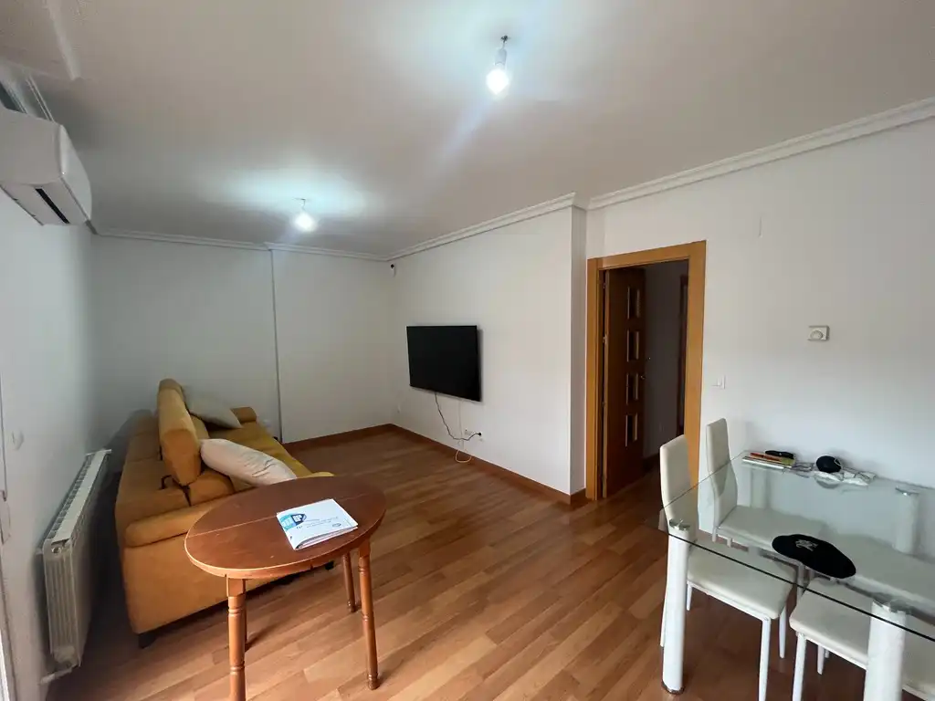 Dachboden zur Miete in Calle Linares, Santa Teresa - Vereda