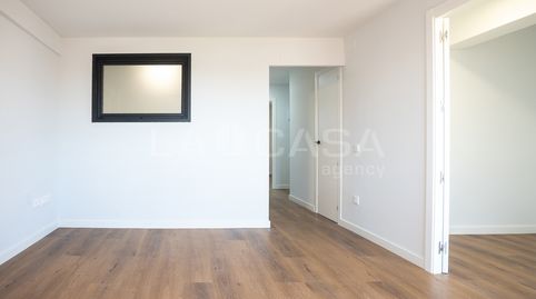 Foto 4 de Ático en venta en El Besós i el Maresme, Barcelona Capital