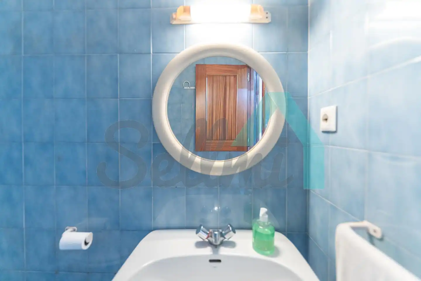 Baño de Piso en venta en Ería - Masip