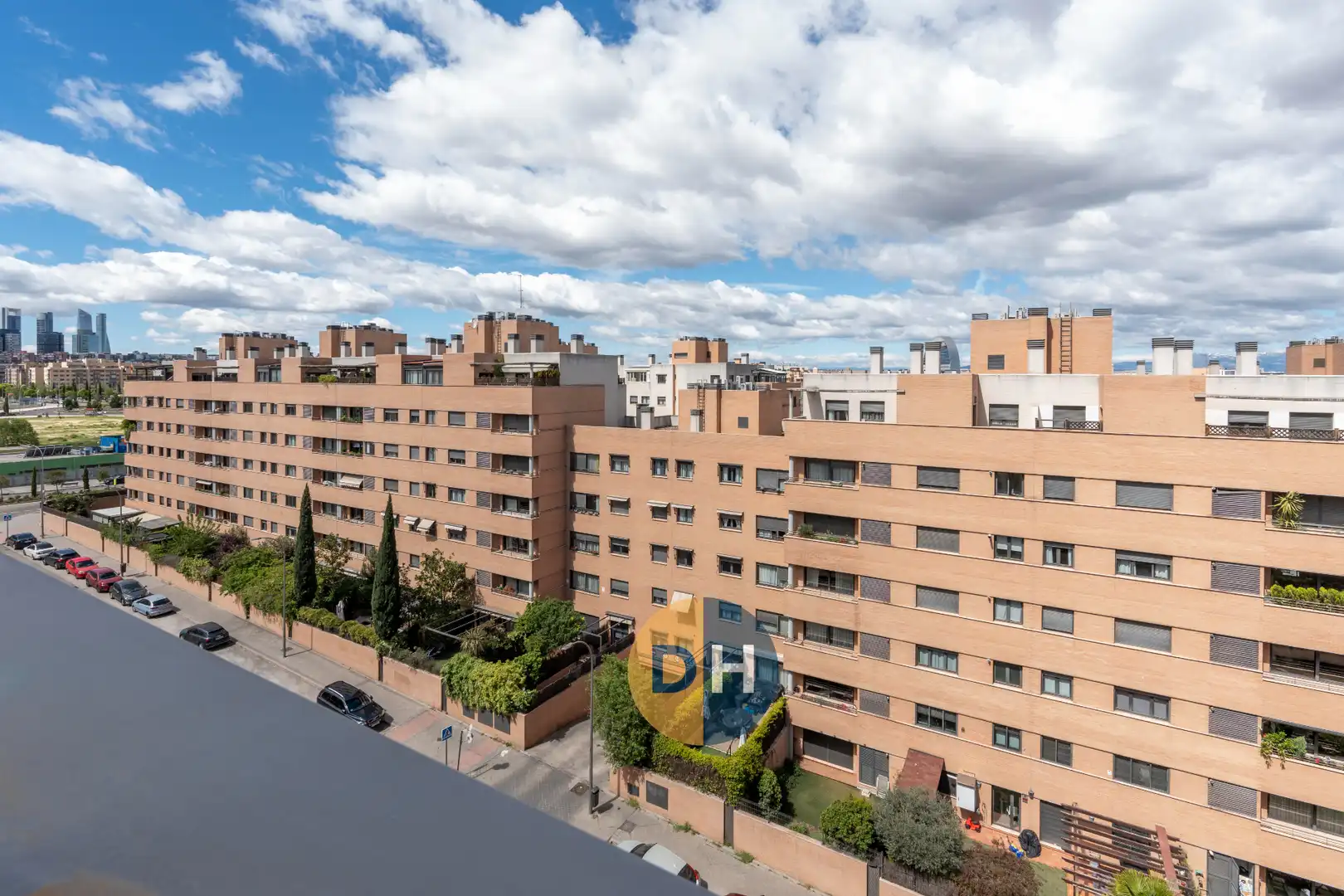 Vista exterior de Ático en venta en Madrid con Aire acondicionado, Calefacción y Parquet