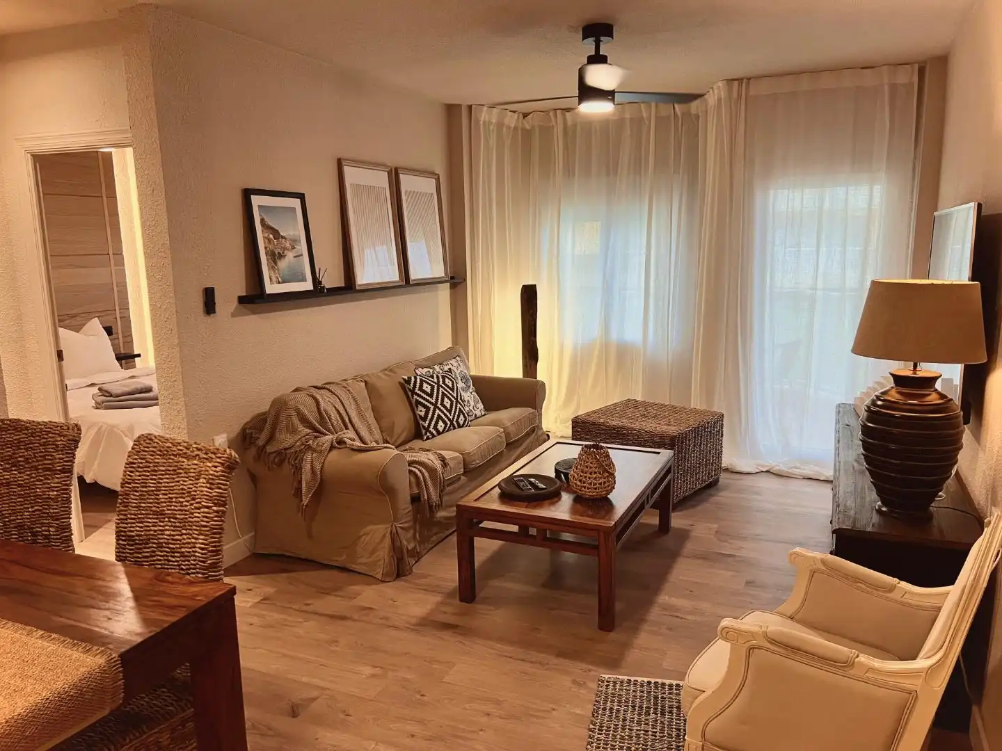 Flat with pool for sale in Avinguda del Catalanet 6, imagen 2