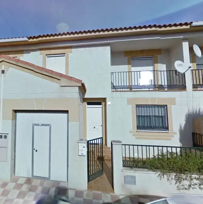 Haus zum Verkauf in Quintanar de la Orden