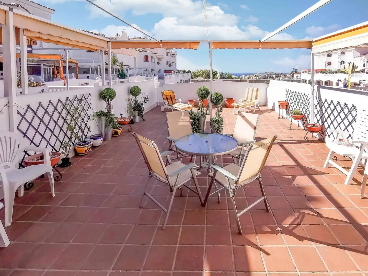 Terrasse von Wohnung zur Miete in Benalmádena mit Klimaanlage, Terrasse und Möbliert
