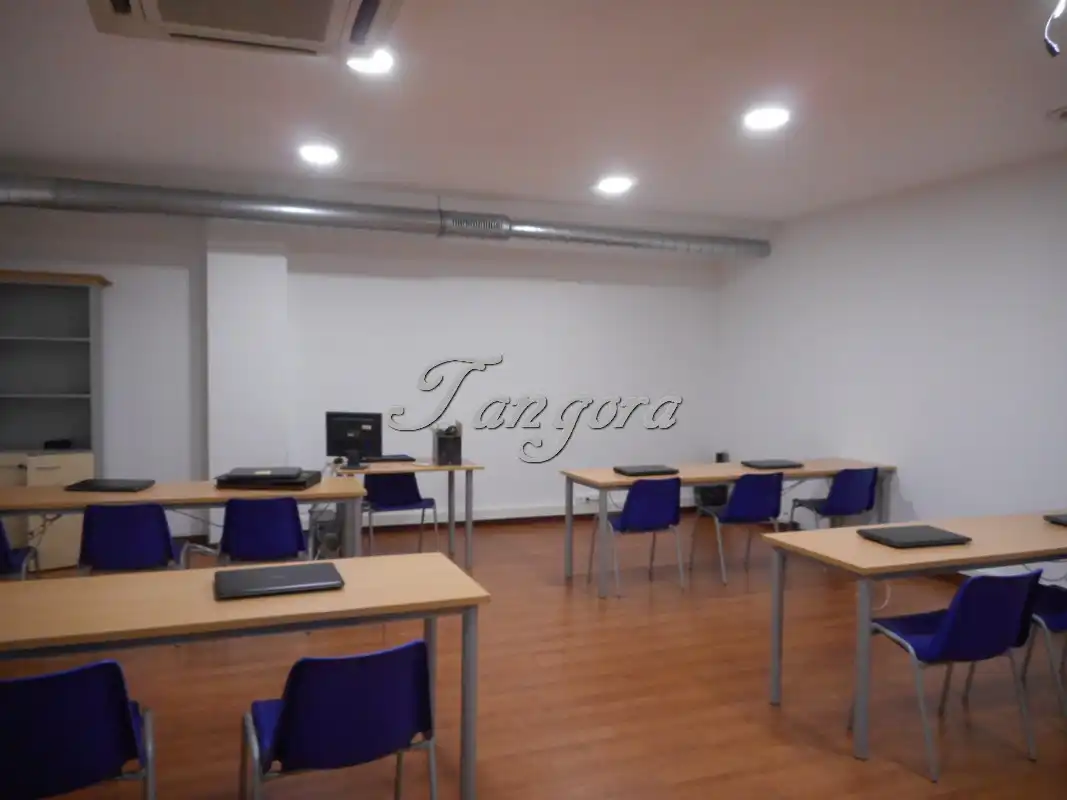Local de alquiler en Getxo  con Aire acondicionado, Parquet y Alarma