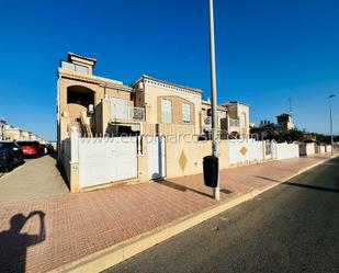 Exterior view of Single-family semi-detached for sale in Torrevieja  with Air Conditioner, Heating and Terrace