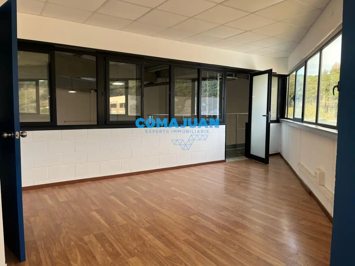 Industrial buildings for rent in Canet de Mar
