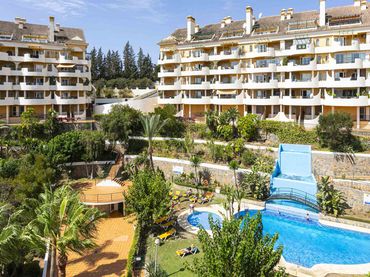 Appartement compact avec balcon à vendre à Nueva Andalucía