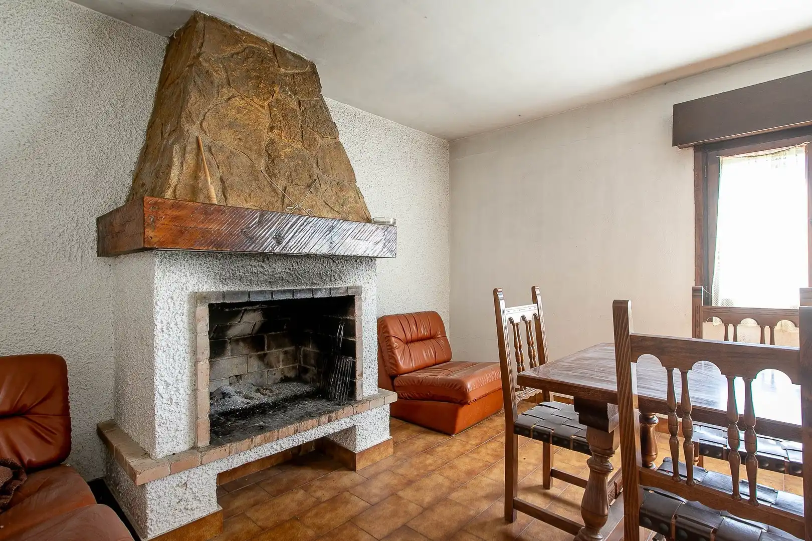 Sala d'estar de Finca rústica en venda en Mendigorria amb Calefacció, Traster i Piscina