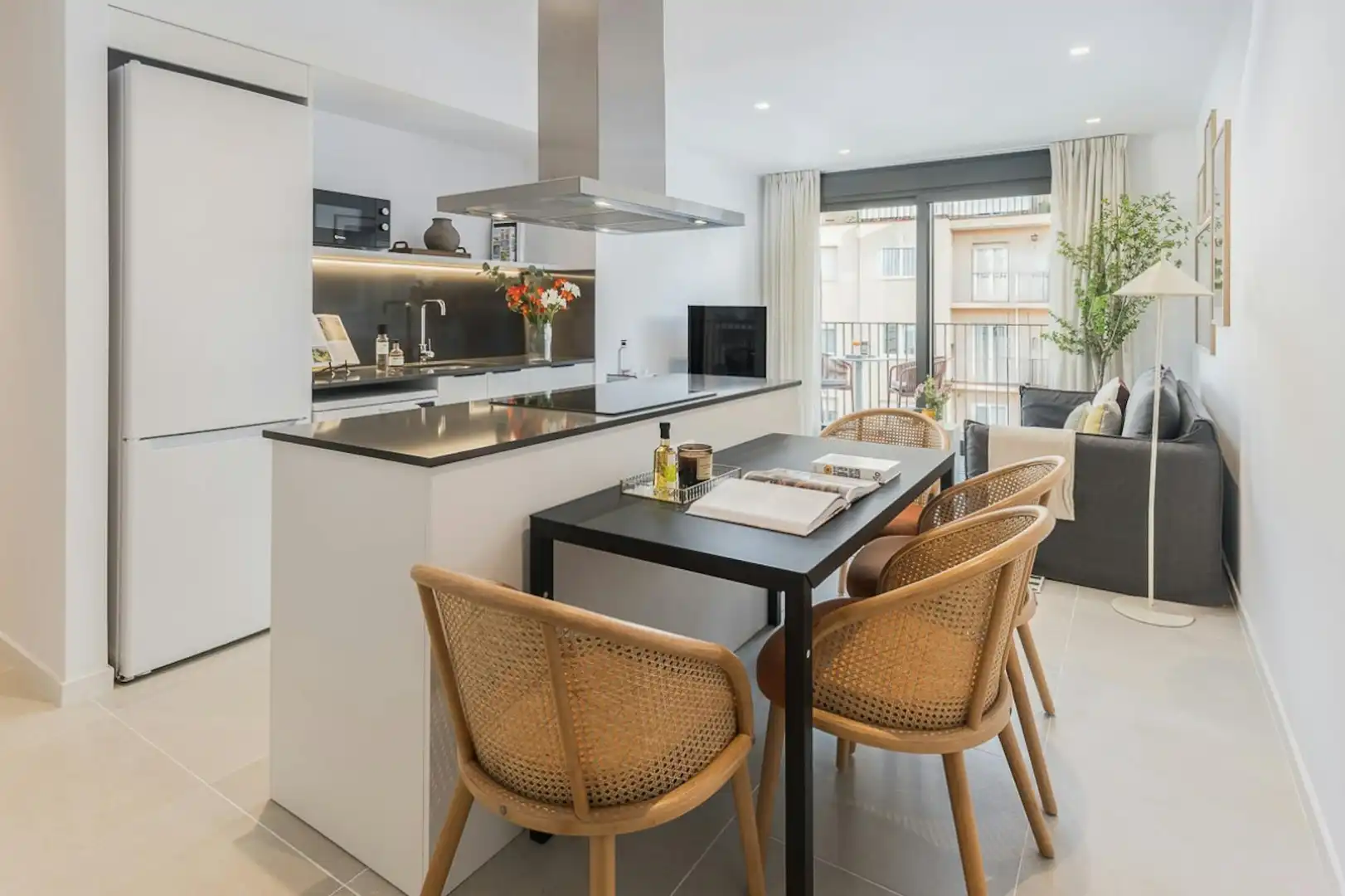 Flat to rent in Gràcia, imagen 2