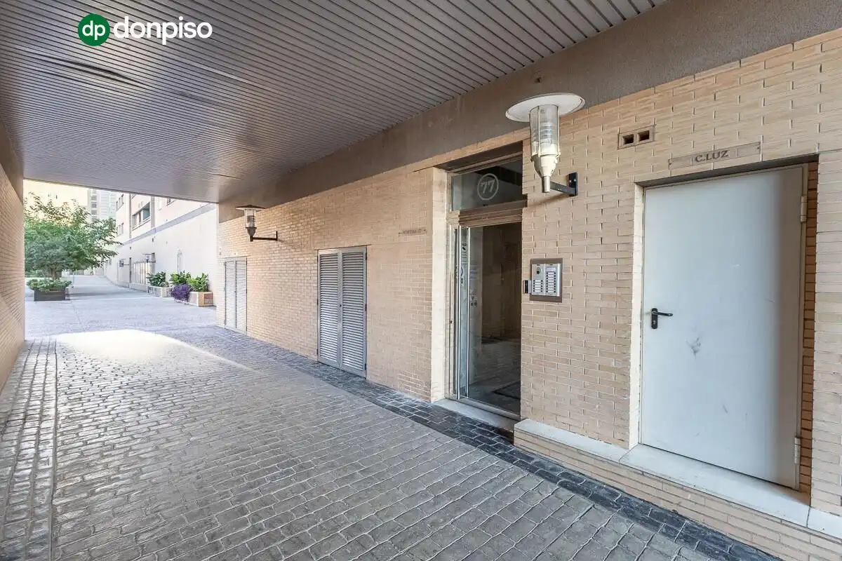 Penthouse with pool for sale in Avenida DE LA ILUSTRACION 77, imagen 26