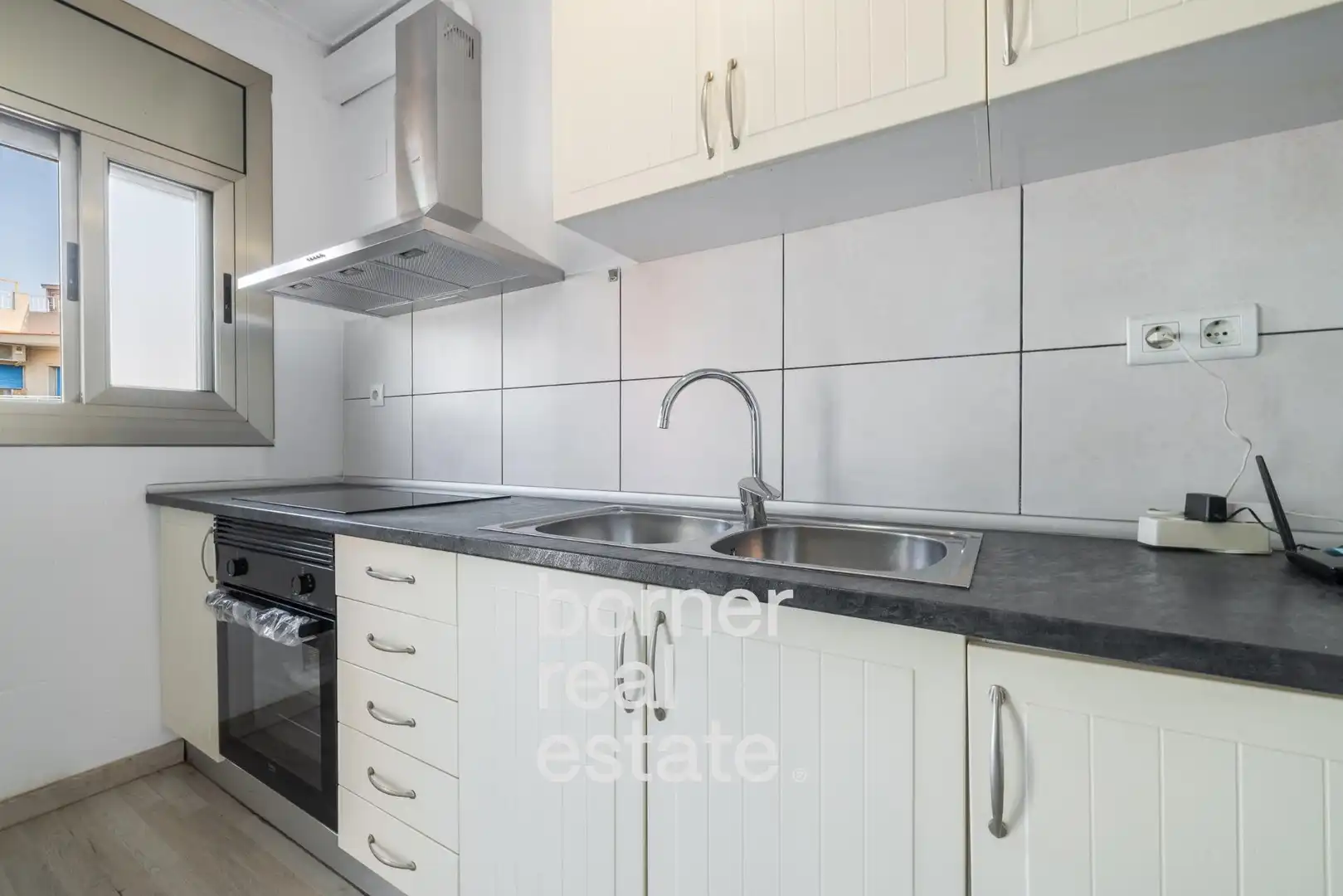 Kitchen of Attic for sale in Sabadell  with Heating and Furnished