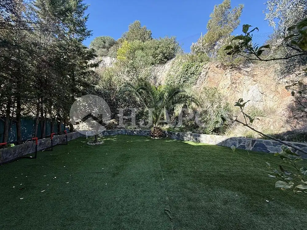 Jardí de Casa adosada en venda en Vallromanes amb Aire condicionat, Calefacció i Piscina