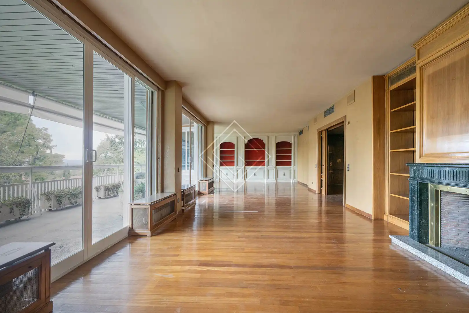 Living room of Flat for sale in Madrid  with Air Conditioner, Heating and Terrace