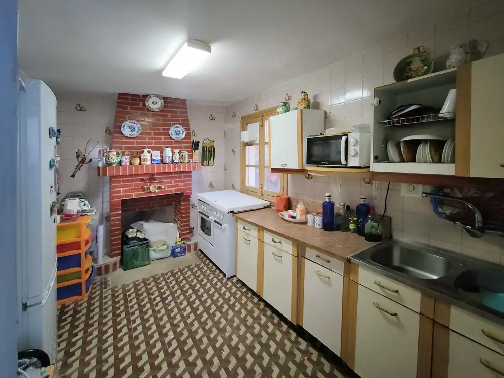 Cuina de Casa o xalet en venda en Azután amb Calefacció i Traster