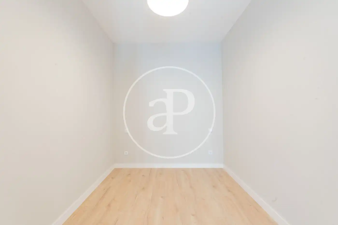 Flat with terrace for sale in C. del Divino Pastor, imagen 24