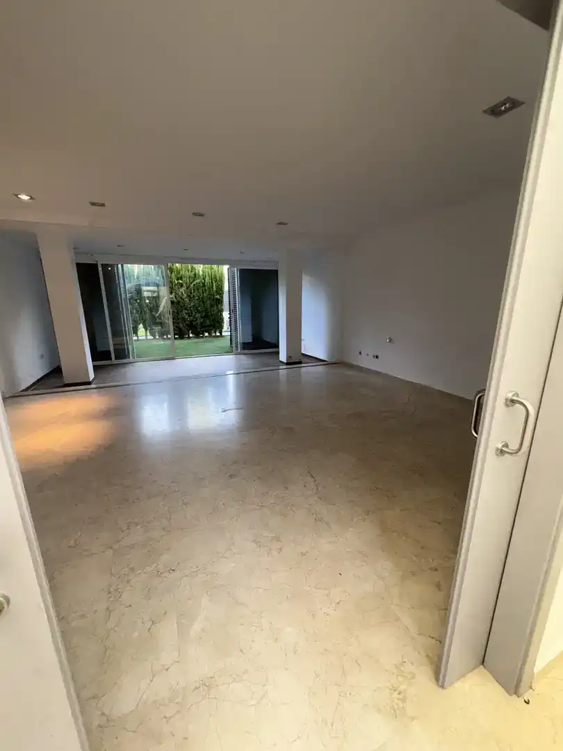 Casa adosada en venta en Bormujos con Aire acondicionado, Piscina y Balcón