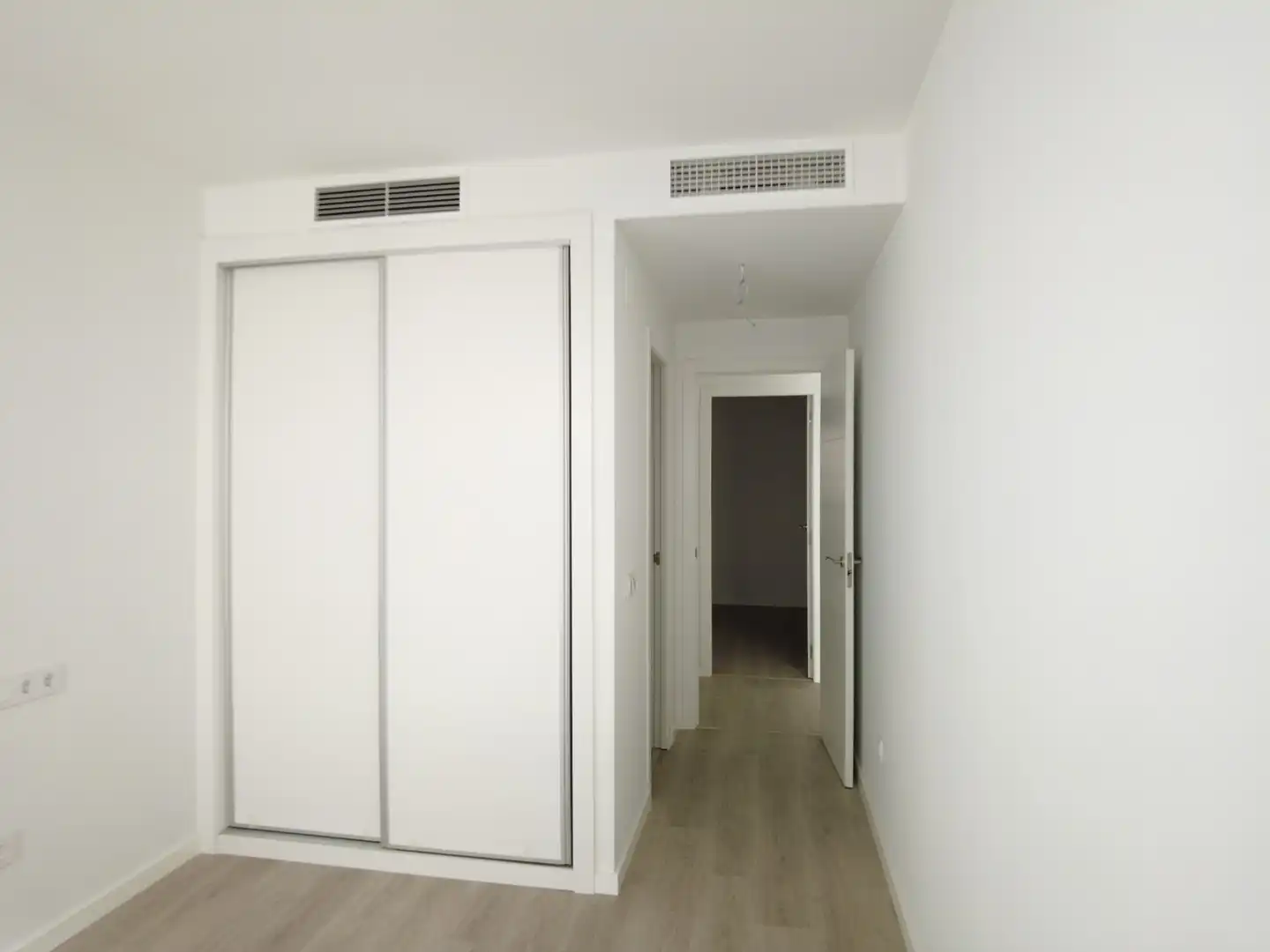 Piso en venta en Mijas con Parquet, Terraza y Trastero