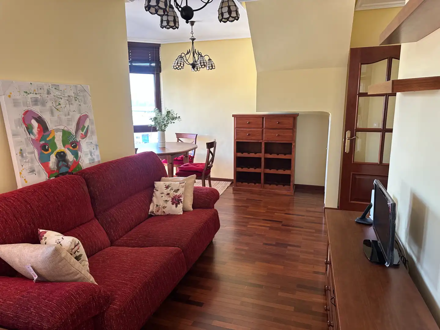 Sala de estar de Dúplex en venta en Avilés con Calefacción, Parquet y Trastero