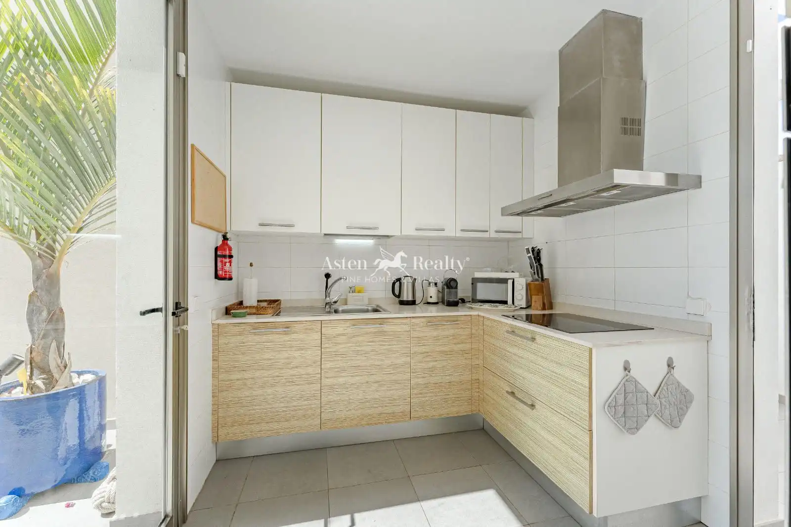 Kitchen of Houses for sale in Adeje  with Air Conditioner, Private garden and Terrace