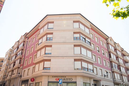 Vista exterior de Garatge en venda en Haro