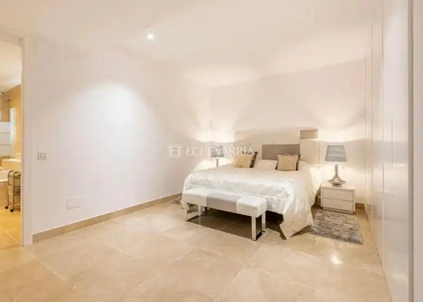 Habitación de Casa o chalet en venta en Marbella con Jardín privado, Terraza y Trastero