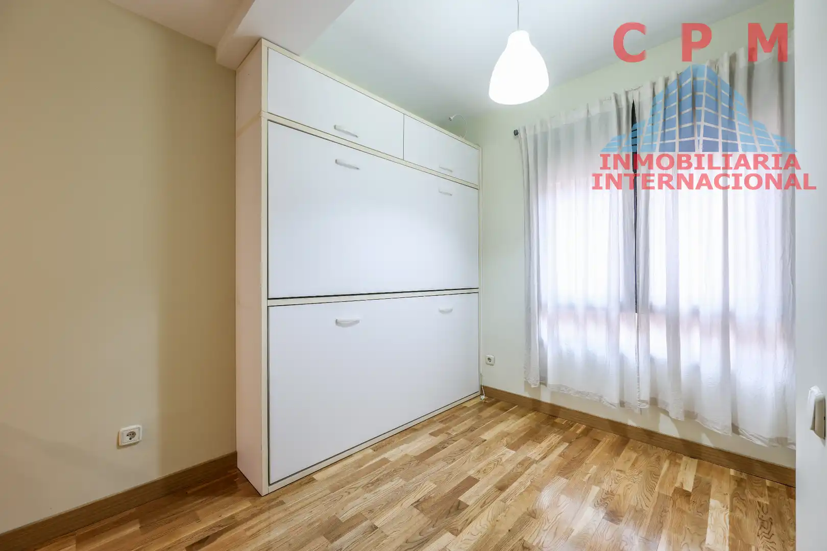 Habitación de Dúplex de alquiler en Madrid con Aire acondicionado, Calefacción y Parquet