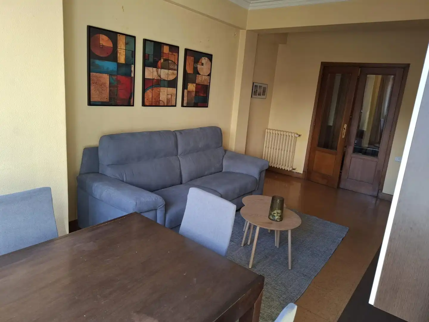 Sala d'estar de Pis de lloguer en Ourense Capital  amb Moblat i Balcó
