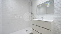 Bathroom of Flat for sale in Reus  with Air Conditioner, Heating and Balcony