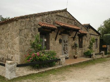 Villa con piscina in vendita a Miralvalle - Av. Virgen del Puerto - La Data