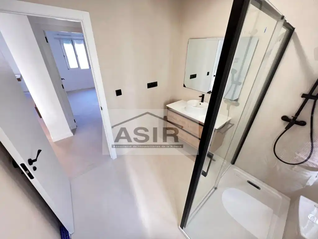 Baño de Piso en venta en Alzira