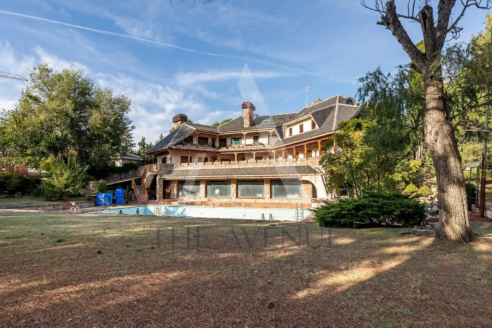 Vista exterior de Casa o chalet en venta en Boadilla del Monte con Calefacción, Jardín privado y Terraza