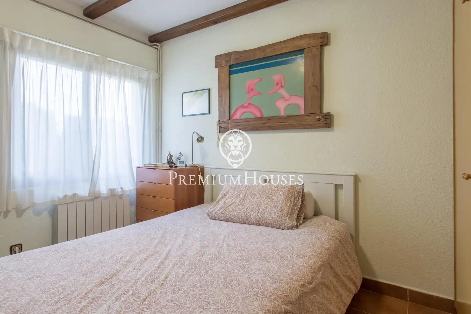 Dormitori de Casa o xalet en venda en Arenys de Mar amb Calefacció, Jardí privat i Terrassa