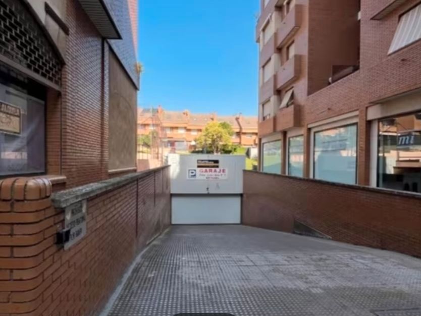 Aparcament de Garatge de lloguer en Tudela