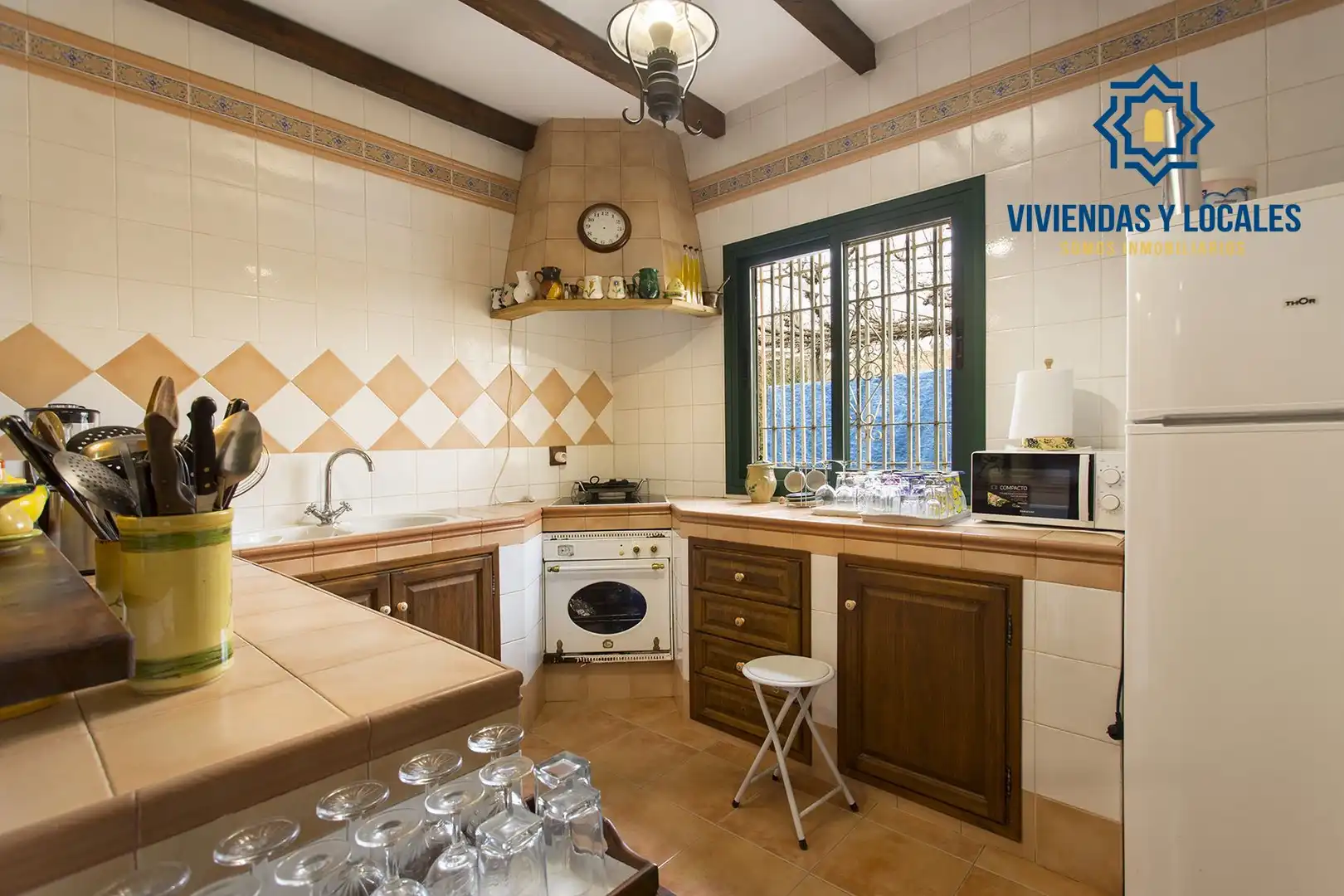 Cocina de Finca rústica en venta en Chauchina con Jardín privado, Terraza y Piscina