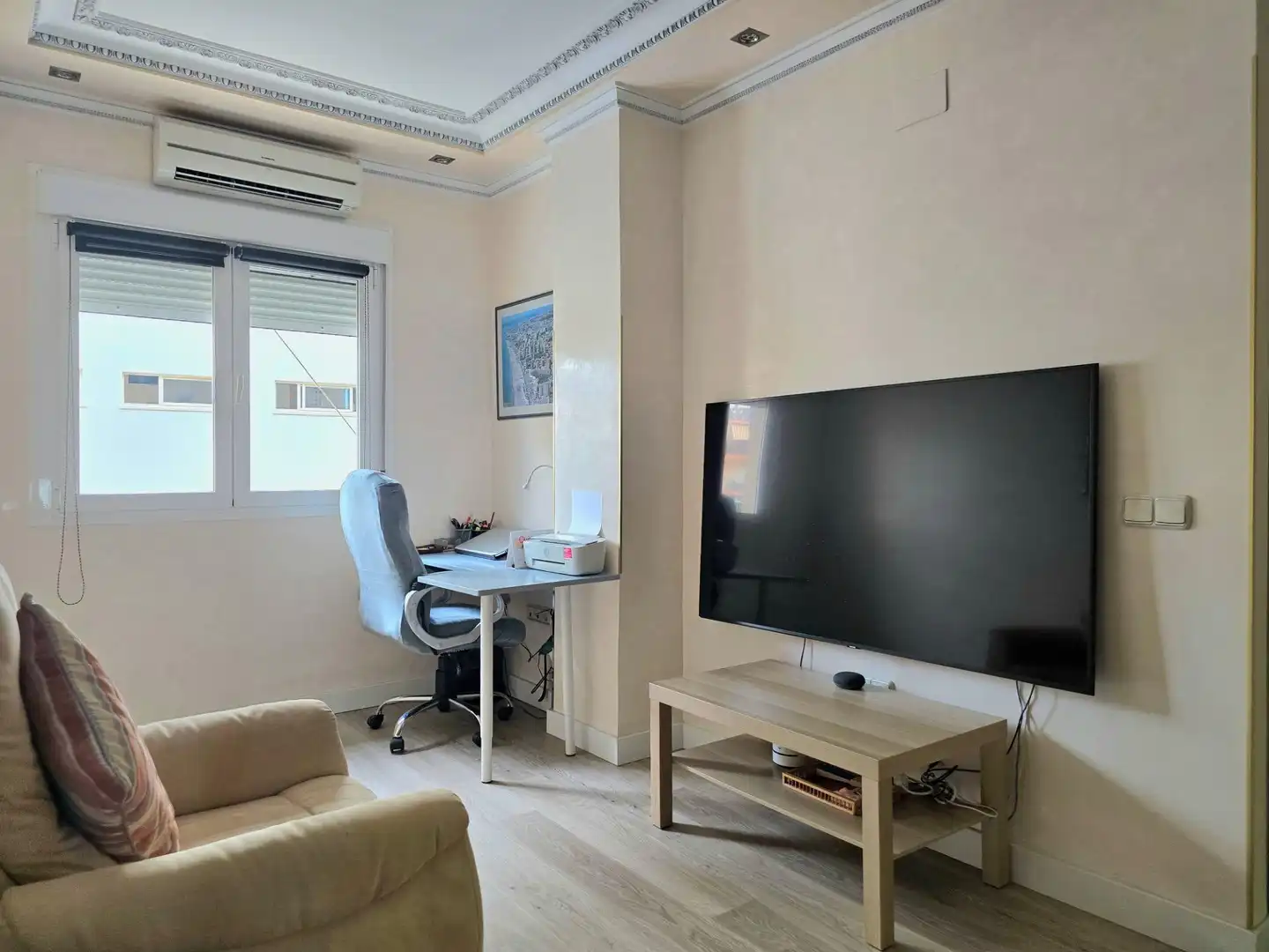 Sala de estar de Piso en venta en Torremolinos con Aire acondicionado, Calefacción y Jardín privado